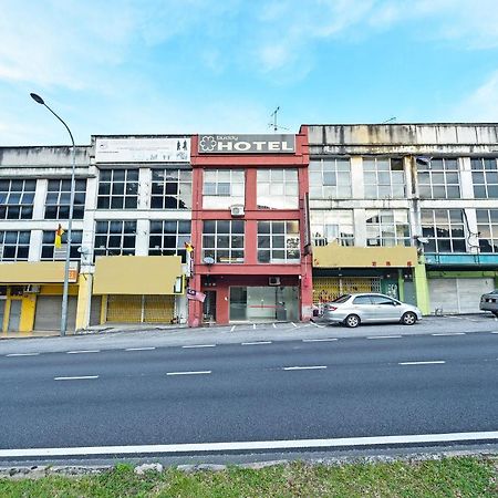 Oyo 90643 Gks Hotel Seremban Exterior photo