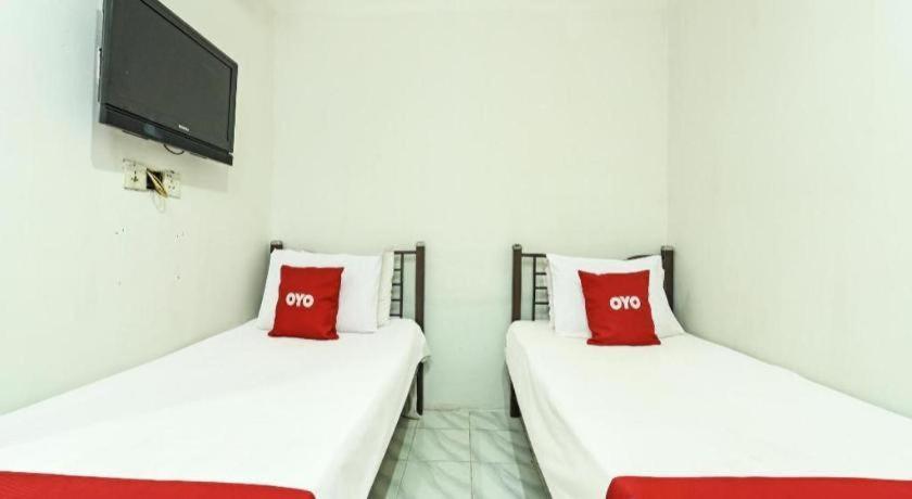 Oyo 90643 Gks Hotel Seremban Exterior photo